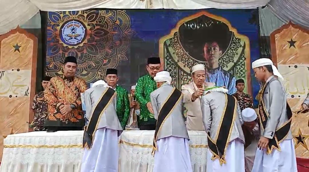 Peresmian Mesjid & Wisuda Ke II Santri PPTQ ILMUL YAQIN Kecamatan Tompobulu Kabupaten Maros