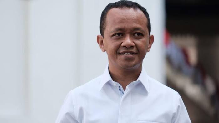 Orasi Ilmiahnya di Sambut Meriah di Unhas,Menteri Investasi Terharu