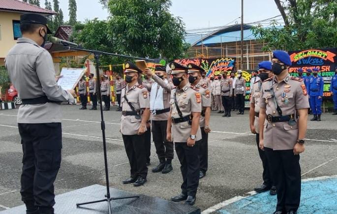 Empat Polisi Pengungkap Illegal Fishing Polres Pangkep Dapat Penghargaan