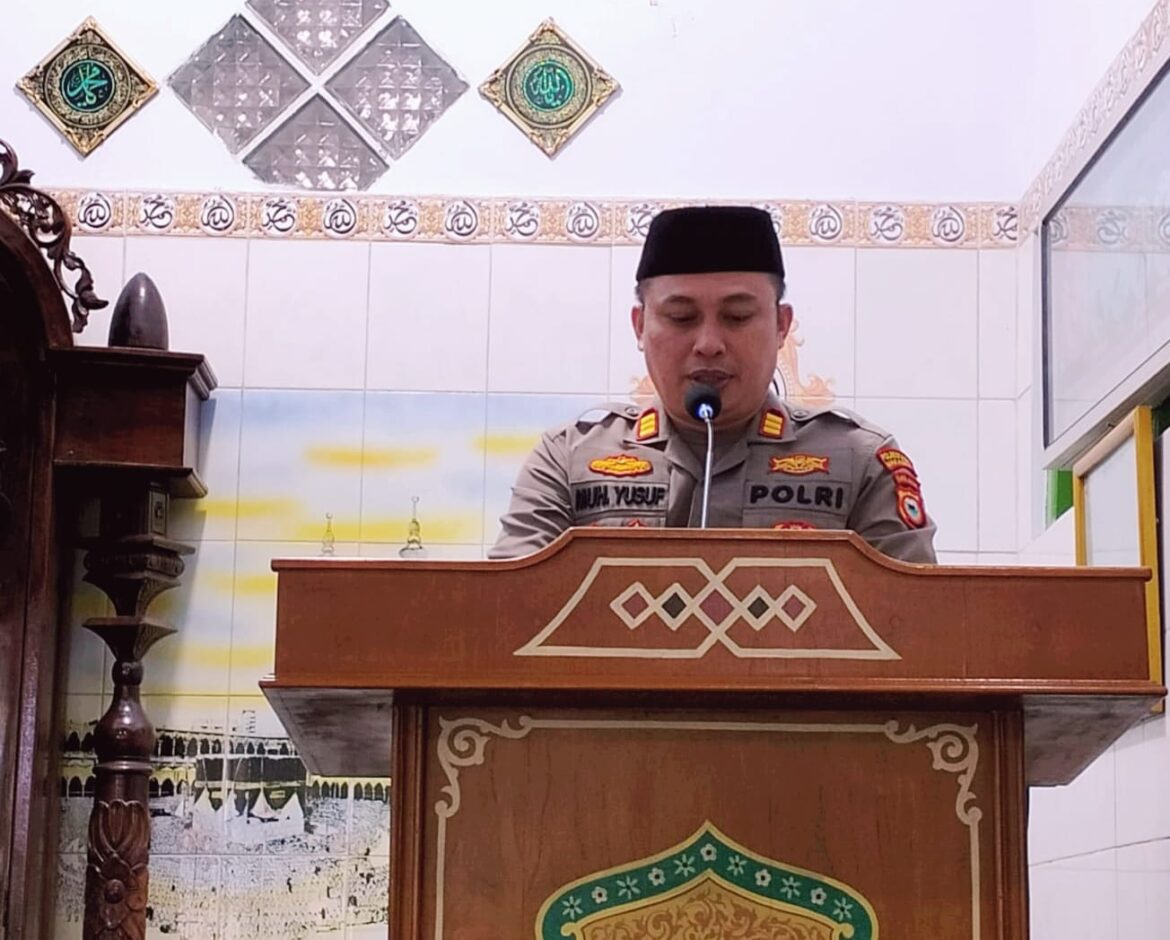 Gelar Jumat Curhat, Kapolsek Rappocini Dengarkan Langsung Keluhan Masyarakat