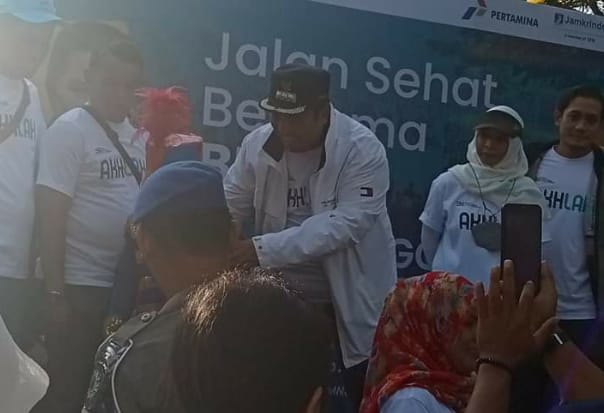 Jalan Sehat Bersama BUMN Maros di Ikuti Oleh Ribuan Peserta