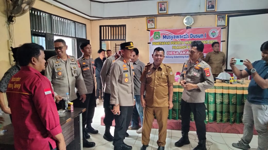 Kapolres Sidrap Turun Langsung Melakukan Pengamanan Musyawarah Pemilihan Kades PAW di Aka-Akae