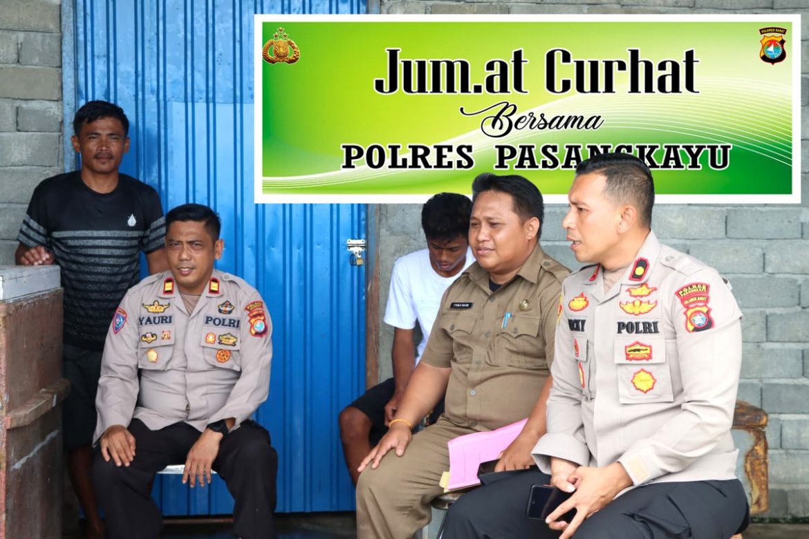 Jalin Silaturahmi Dengan Jummat Curhat Wakapolres Pasangkayu Dengar Keluhan Masyarkat 