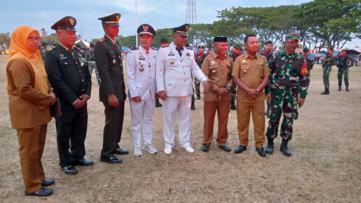 Kapolsek Bonto Marannu kec Bonto Marannu Kab Gowa Hadiri Upacara Penurunan Bendera Dalam Rangka HUT Kemerdekaan RI ke-78