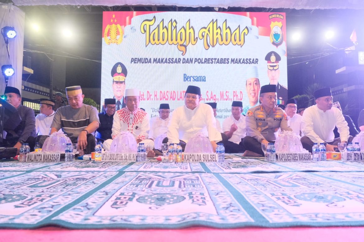 Hadiri Tabligh Akbar “Pemilu Damai” Kapolda Sulsel Ajak Masyarakat Jadi Penyejuk