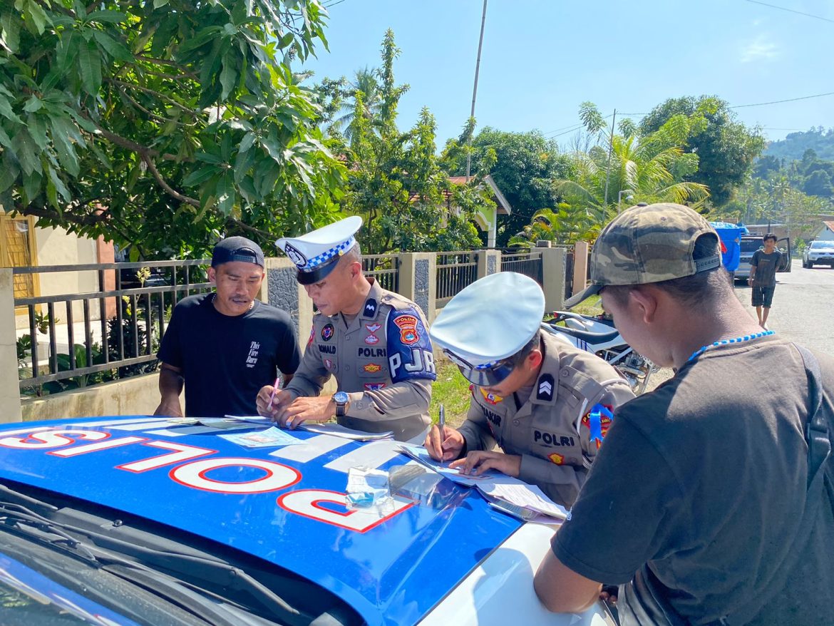 Pelanggar Operasi Zebra Hari ini di Dominasi Mobil Penumpang