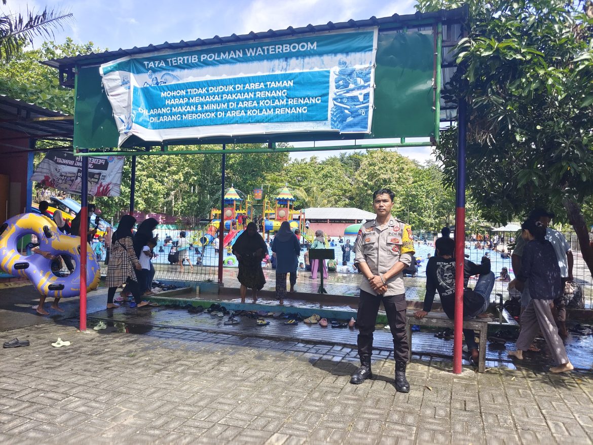 Kabag Ops Melakukan Pemantauan Ditempat Wisata Di Wilayah Hukum Polres Polman 