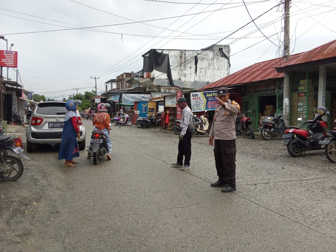 Babinkantimas bersama Dinas Perhubungan laksanakan Giat pengaturan dan Pam