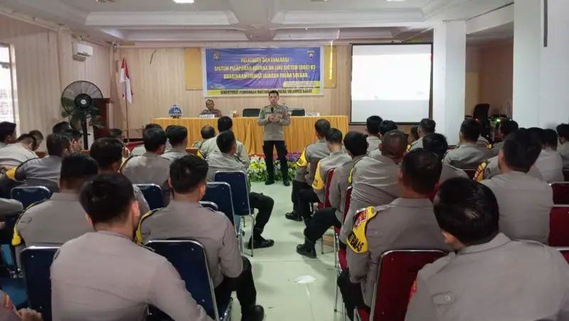 Kepala Rumah Sakit Bhayangkara Isi Materi Kegiatan BOS V2 Ditbinmas Polda Sulbar