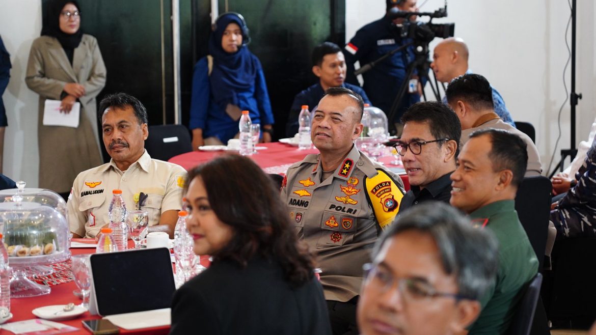 Kapolda Sulbar Hadiri Acara Mitra Gathering TVRI di Hotel Maleo