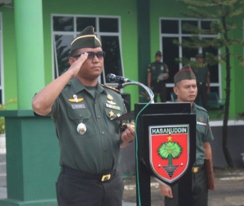 Dandim 1421/Pangkep Pimpin Upacara Bendera