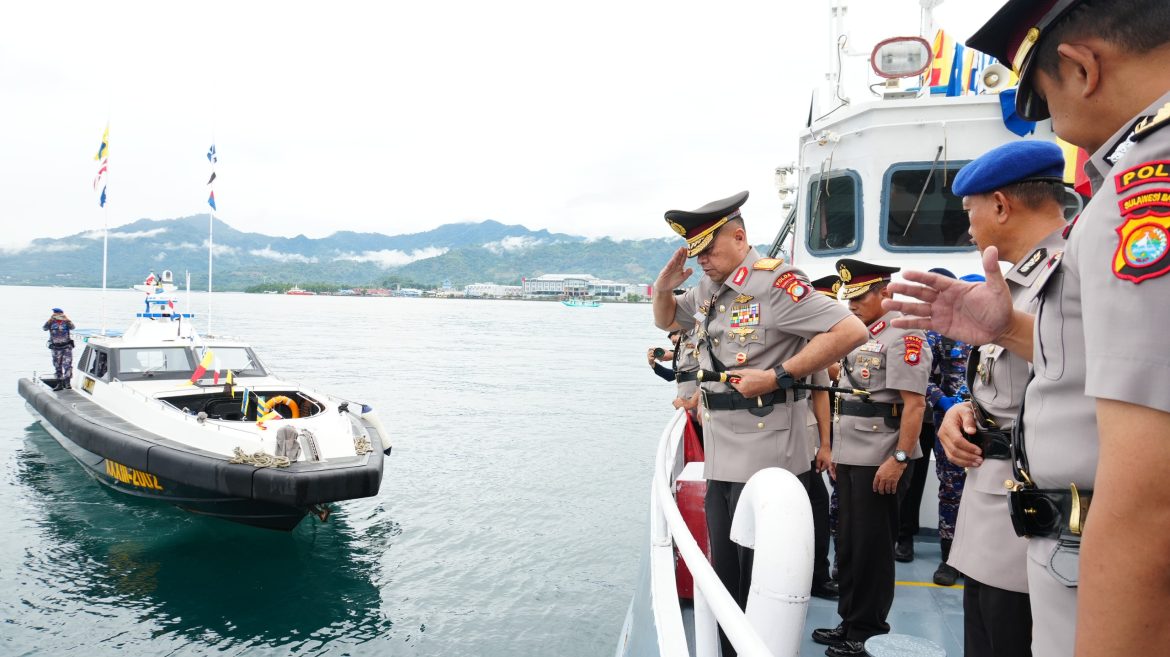 Upacara Tabur Bunga, Kapolda Sulbar Ingatkan Penting Mengenang Jasa Pahlawan