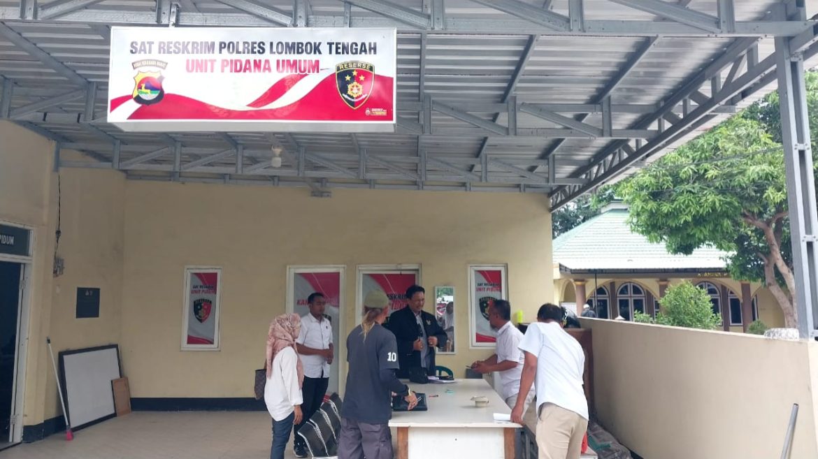 Pelapor Dugaan Penggeregahan Tanah Bumbang Kembali Datangi Polres Lombok Tengah