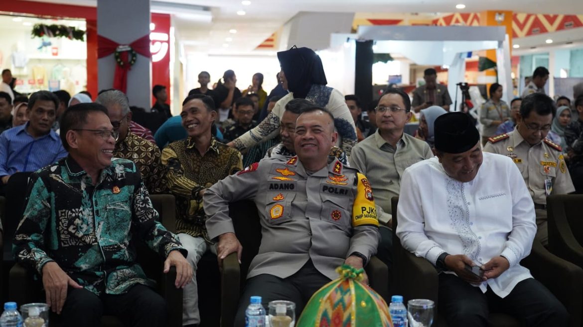 Pembukaan Sulbar Expo 2024, Dihadiri Langsung Kapolda Irjen Pol Adang Ginanjar,