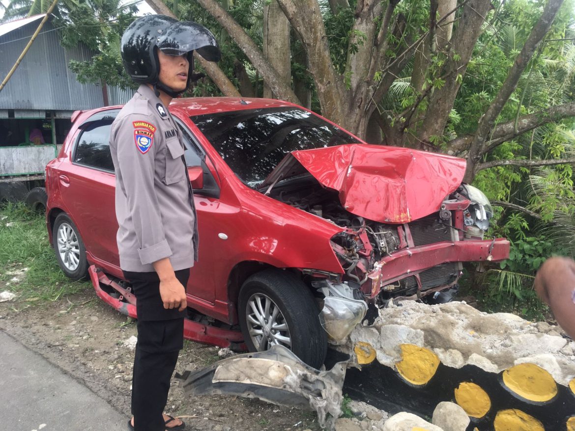 Kecelakaan Lalu Lintas Dusun Pandeng-Pandeng, Kapolsek Sendana: Seorang Pengendara Motor Alami Luka Serius