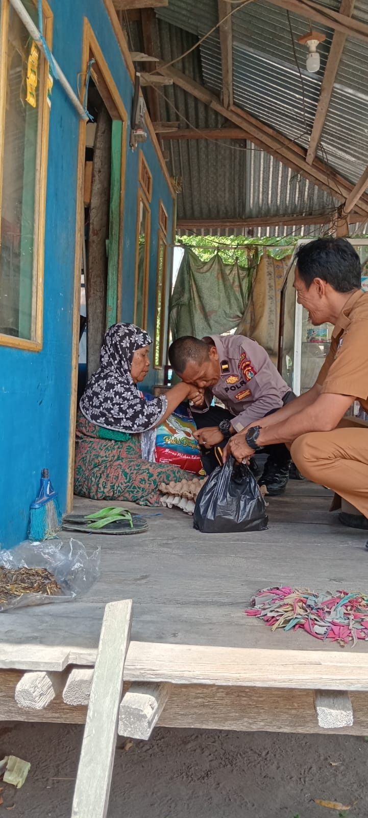 Kisah IPDA Ismail Adalah Teladan Luar Biasa Tentang Kepedulian, pengorbanan, Dan Empati Terhadap Sesama