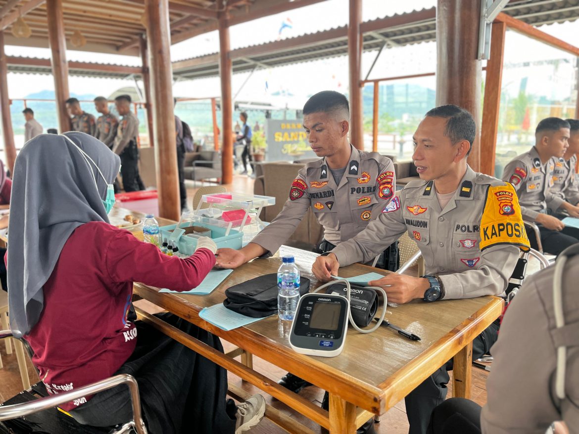 Tebar Kebaikan, Polda Sulbar Sambut Ramadhan Dengan Donor Darah