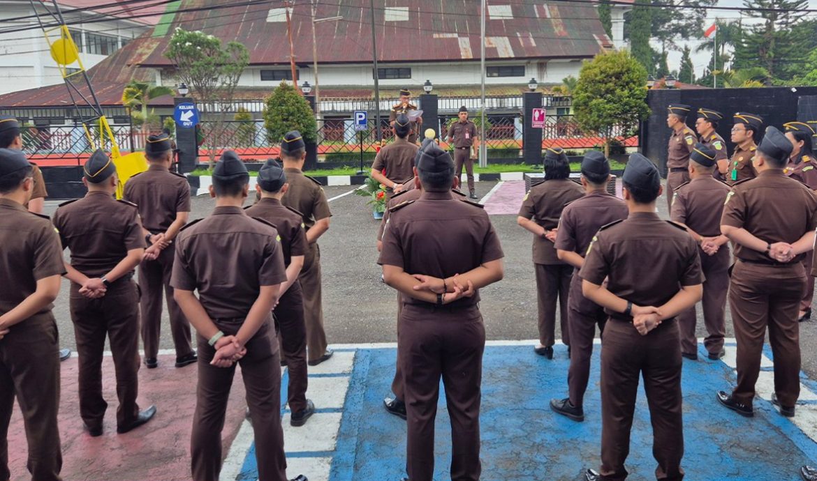 Ketua LPPDM : Yang Intimidasi Kades Hanya ‘Oknum’ LSM, Tuntut Kajari Manggarai Minta Maaf